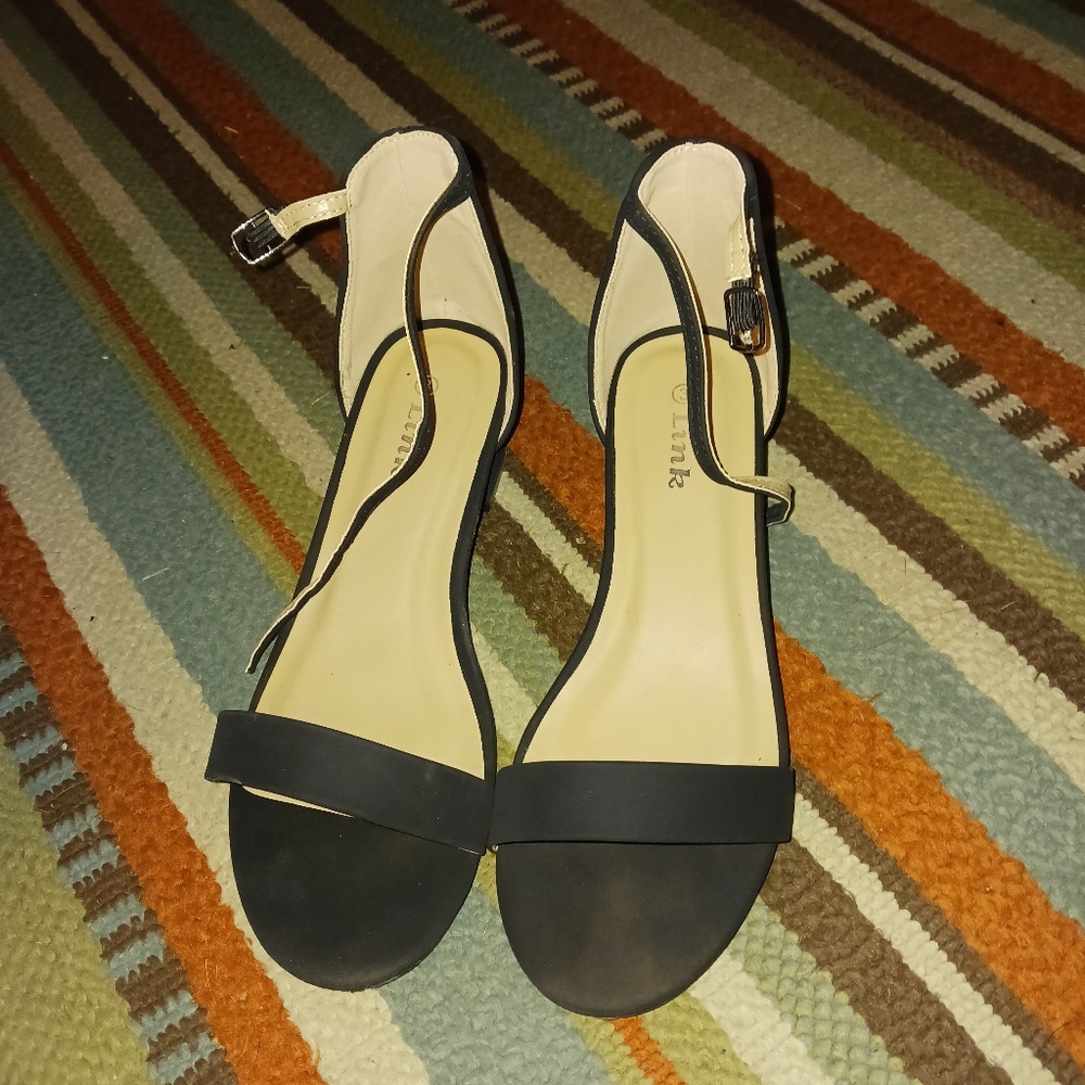 Girls block heel